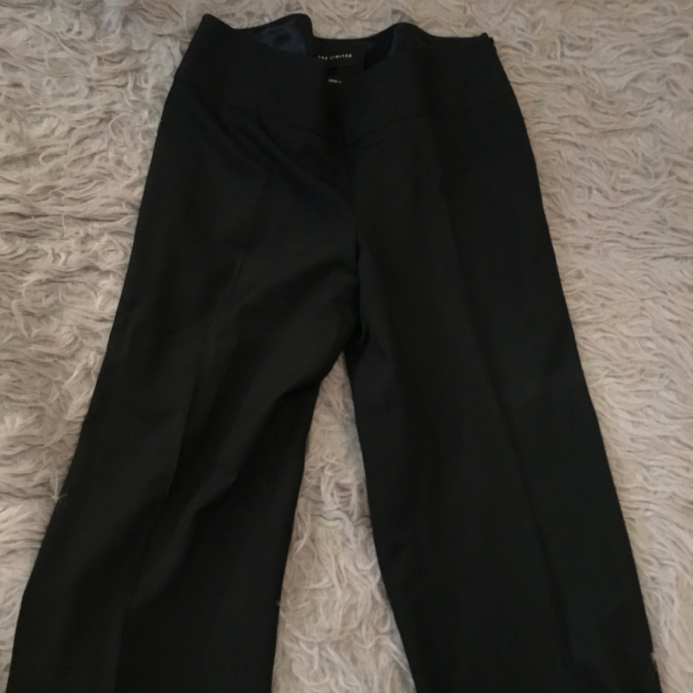 The Limited Black Capri dress pants